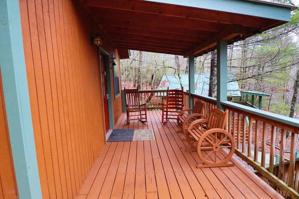 Alpine Mountain Sweetheart Cabin Jacuzzi #8 Helen Exteriér fotografie